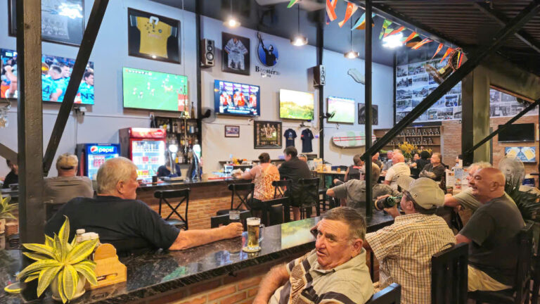 z6496904914393_7fe5c4e053cce6370c33df79ac56f8ca